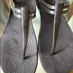 Crocs flip black